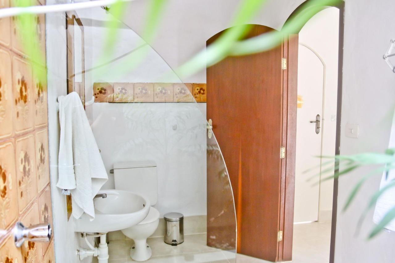 Casa Mani Bed & Breakfast Ubatuba Exterior photo